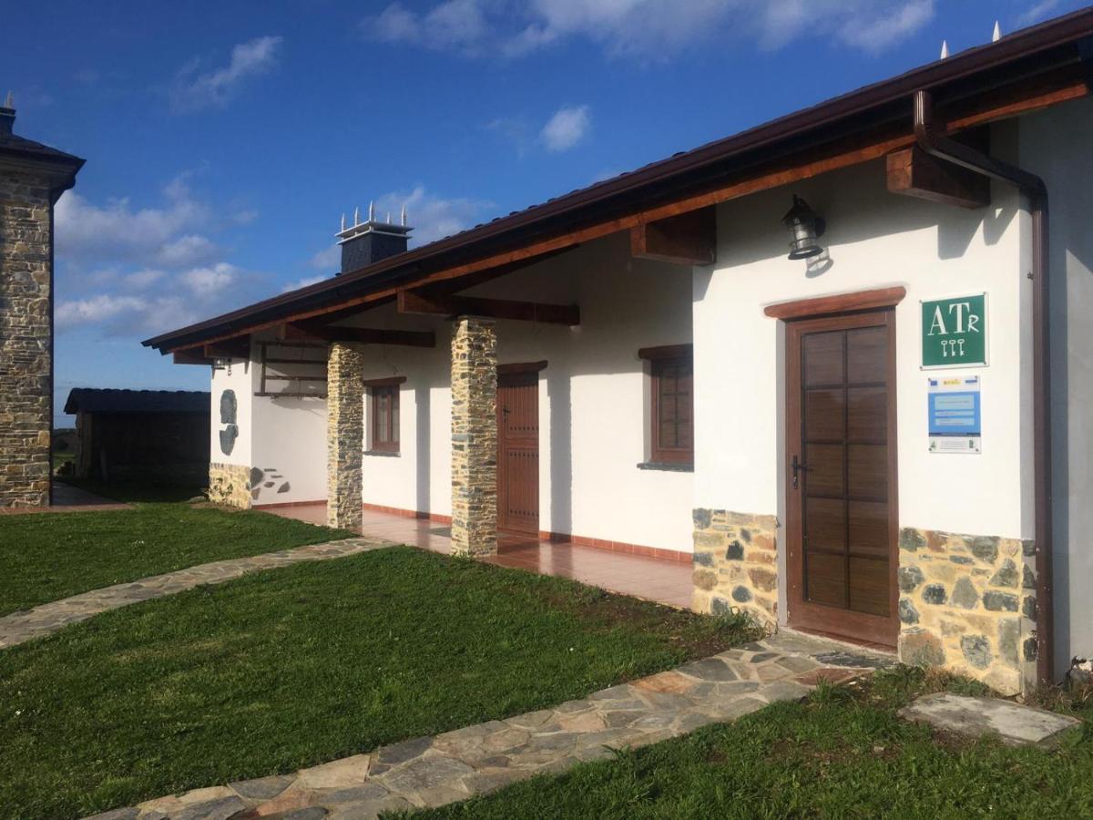 La Casa Vieja De Caneo - Apartamentos Rurales 3 Llaves ลัวร์กา ภายนอก รูปภาพ