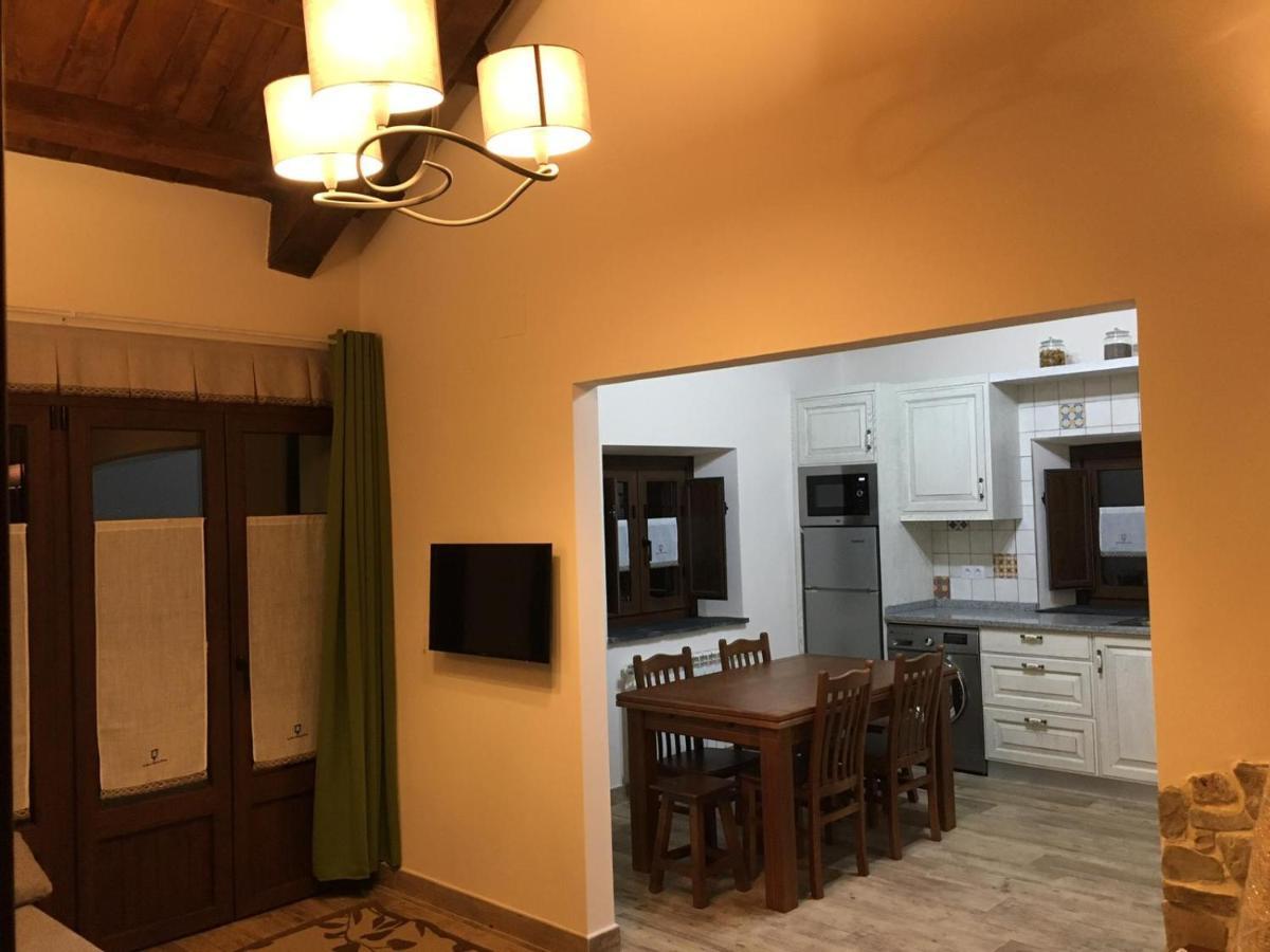 La Casa Vieja De Caneo - Apartamentos Rurales 3 Llaves ลัวร์กา ภายนอก รูปภาพ