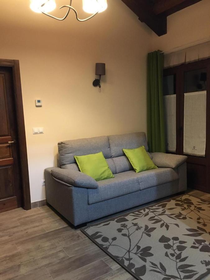 La Casa Vieja De Caneo - Apartamentos Rurales 3 Llaves ลัวร์กา ภายนอก รูปภาพ