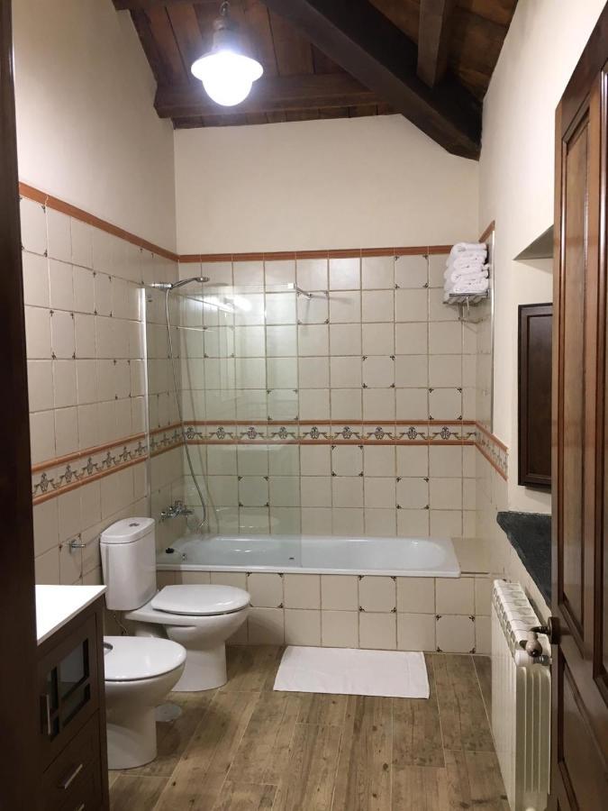 La Casa Vieja De Caneo - Apartamentos Rurales 3 Llaves ลัวร์กา ภายนอก รูปภาพ
